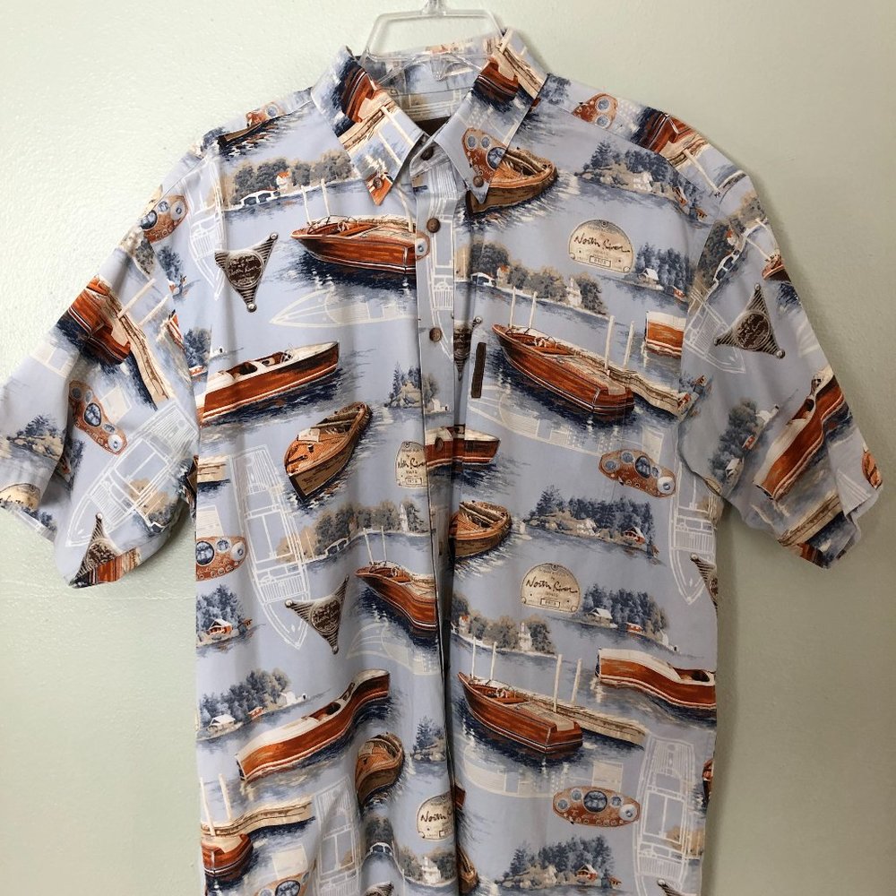 Mens Large North River Outfitters vintage boat shirt.